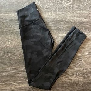 Lululemon Wunder Under Leggings 🍋